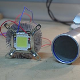 Tauchlampe quad.jpg